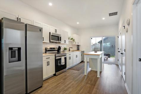 137 Mckim Avenue Indianapolis IN 46201