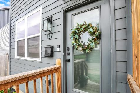 137 Mckim Avenue Indianapolis IN 46201