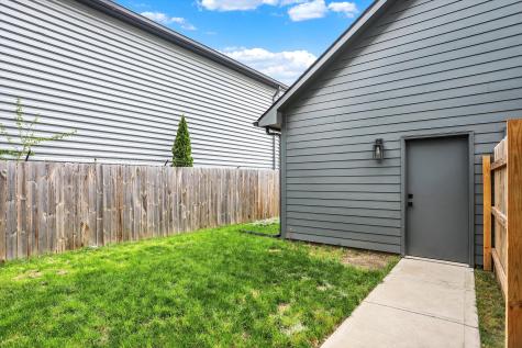 137 Mckim Avenue Indianapolis IN 46201