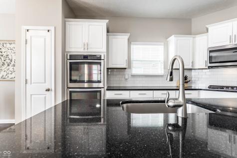 8405 Whitaker Valley Boulevard Indianapolis IN 46237