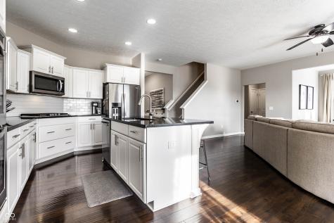 8405 Whitaker Valley Boulevard Indianapolis IN 46237