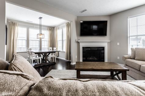 8405 Whitaker Valley Boulevard Indianapolis IN 46237