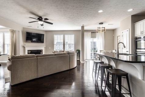 8405 Whitaker Valley Boulevard Indianapolis IN 46237