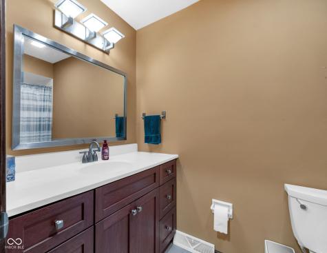 8525 Winding Ridge Road Indianapolis IN 46217