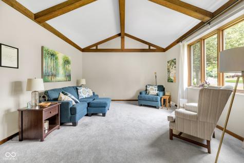 8525 Winding Ridge Road Indianapolis IN 46217