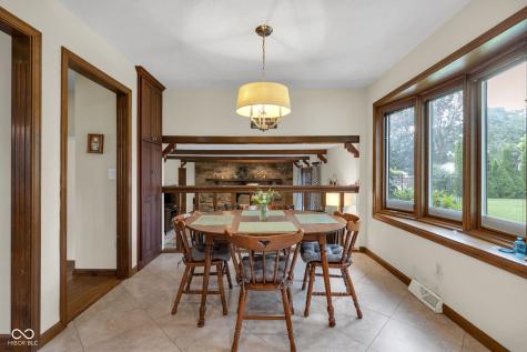 8525 Winding Ridge Road Indianapolis IN 46217