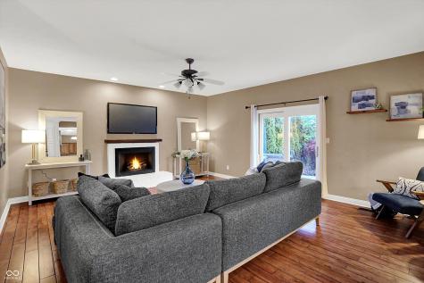 12430 Hyacinth Drive Fishers IN 46037
