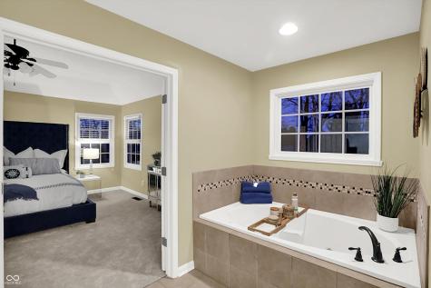 12430 Hyacinth Drive Fishers IN 46037