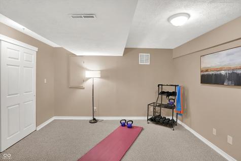 12430 Hyacinth Drive Fishers IN 46037