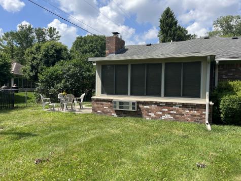 359 W Edgewood Avenue Indianapolis IN 46217