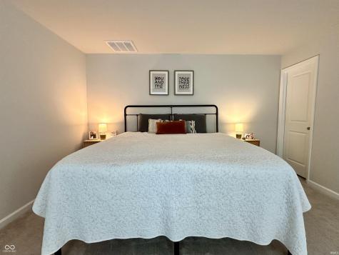 1862 Cascades Drive Greenfield IN 46140