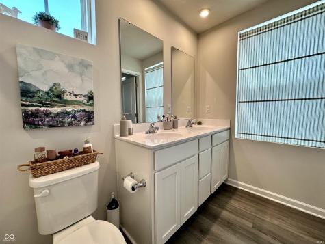 1862 Cascades Drive Greenfield IN 46140