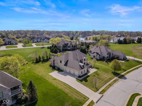 1023 Westview Point Drive Columbus IN 47201