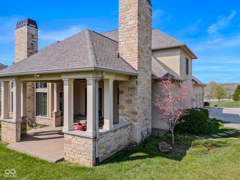1023 Westview Point Drive Columbus IN 47201