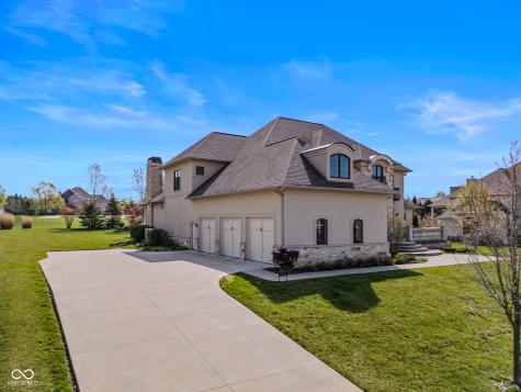 1023 Westview Point Drive Columbus IN 47201