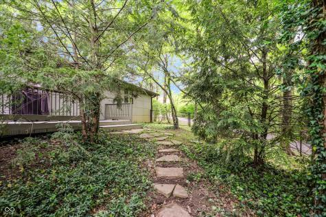 9202 Fanchon Drive Zionsville IN 46077