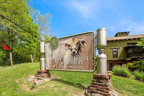 9202 Fanchon Drive Zionsville IN 46077