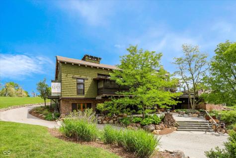9202 Fanchon Drive Zionsville IN 46077