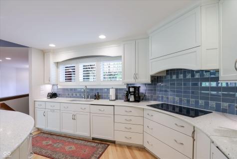 9202 Fanchon Drive Zionsville IN 46077