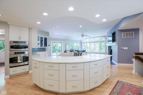 9202 Fanchon Drive Zionsville IN 46077