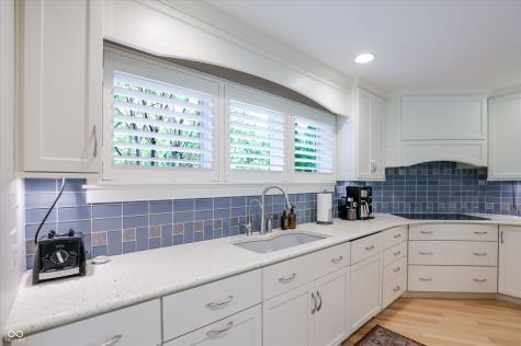 9202 Fanchon Drive Zionsville IN 46077