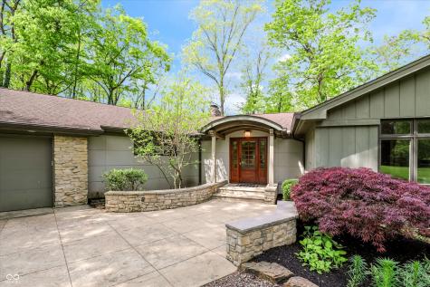 9202 Fanchon Drive Zionsville IN 46077