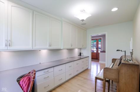 9202 Fanchon Drive Zionsville IN 46077