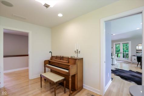 9202 Fanchon Drive Zionsville IN 46077