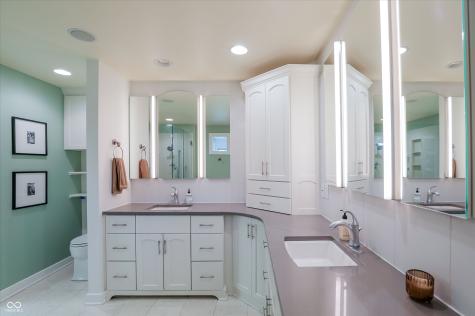 9202 Fanchon Drive Zionsville IN 46077