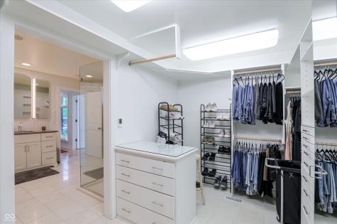 9202 Fanchon Drive Zionsville IN 46077