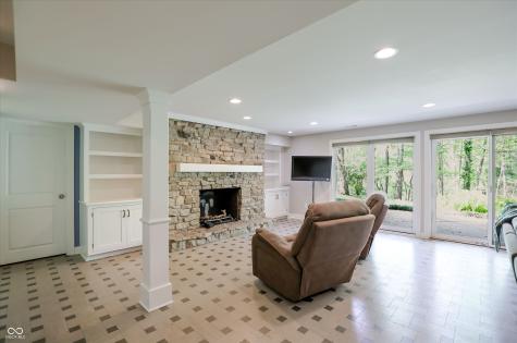 9202 Fanchon Drive Zionsville IN 46077