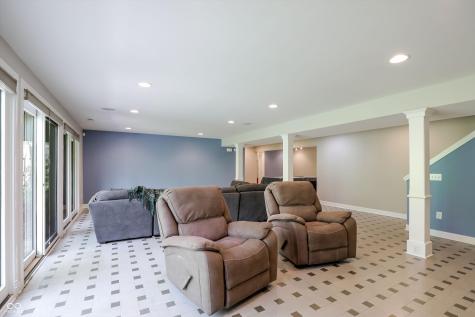 9202 Fanchon Drive Zionsville IN 46077