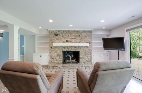 9202 Fanchon Drive Zionsville IN 46077
