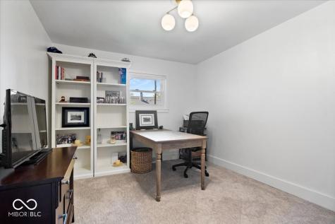 9944 Holaday Drive Carmel IN 46032