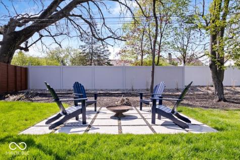 9944 Holaday Drive Carmel IN 46032