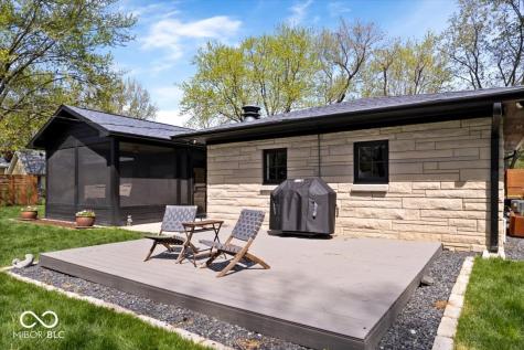 9944 Holaday Drive Carmel IN 46032