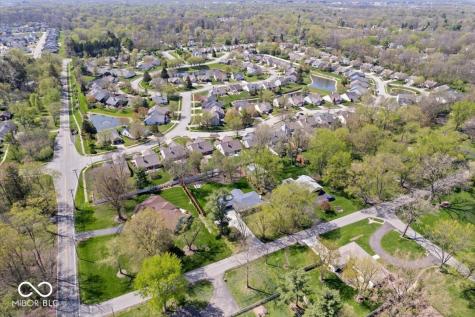 9944 Holaday Drive Carmel IN 46032