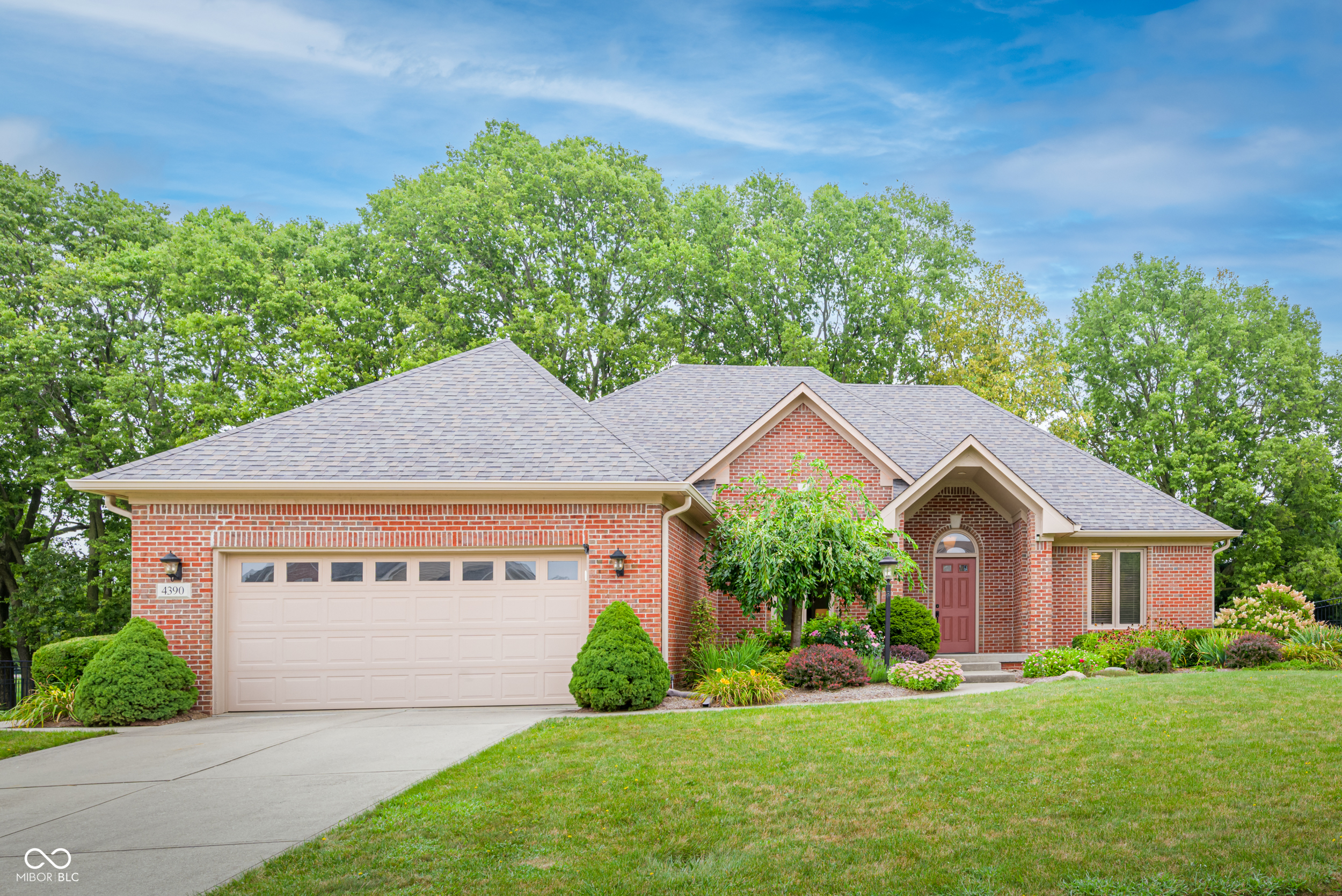 4390 Brittany Drive Zionsville IN 46077