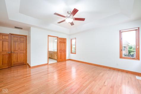 4390 Brittany Drive Zionsville IN 46077