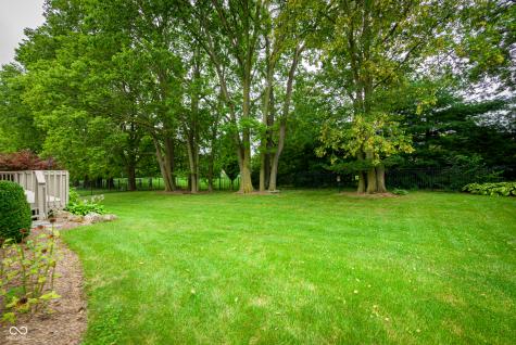 4390 Brittany Drive Zionsville IN 46077