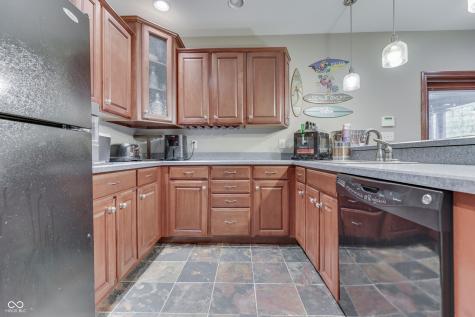 5898 Claybrook Drive Bargersville IN 46106