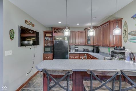 5898 Claybrook Drive Bargersville IN 46106