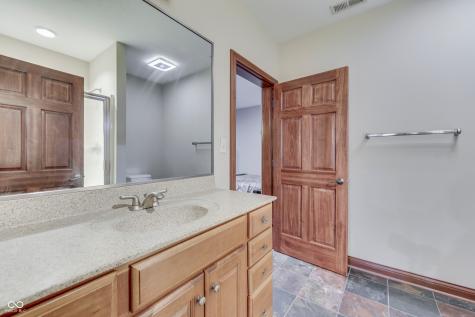5898 Claybrook Drive Bargersville IN 46106