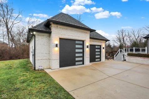 5898 Claybrook Drive Bargersville IN 46106