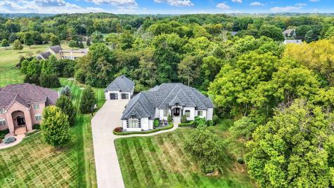 5898 Claybrook Drive Bargersville IN 46106