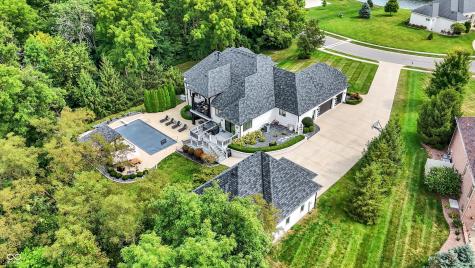 5898 Claybrook Drive Bargersville IN 46106