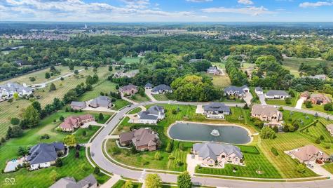 5898 Claybrook Drive Bargersville IN 46106