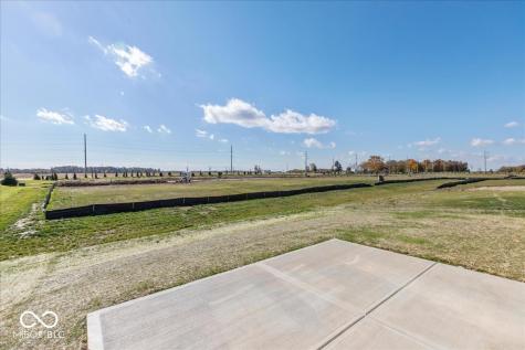 735 Oakleaf Drive Greenfield IN 46140