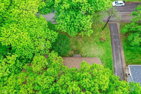1609 E Woodland Drive Bloomington IN 47408