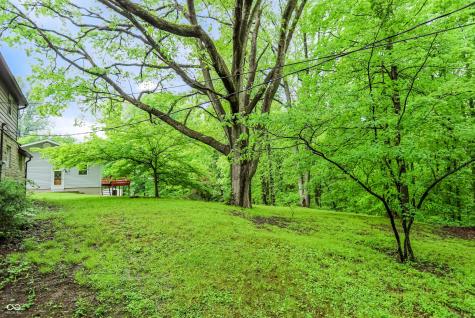1609 E Woodland Drive Bloomington IN 47408